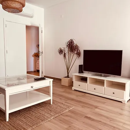 Apartment Beautiful In Marina Albufeira